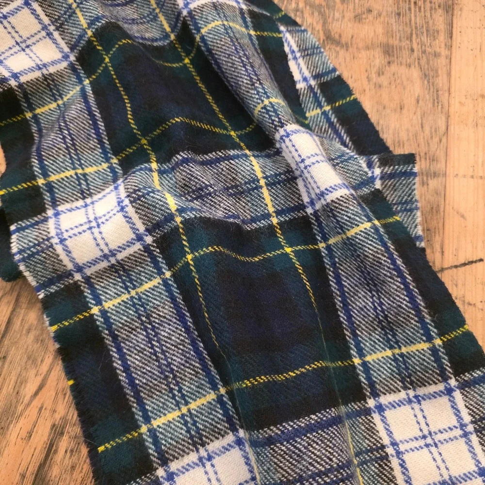 SCOTSCARF Dress Gordon‎ 100% Wool Scarf Made in Scotland Tartan Heritage 54x12